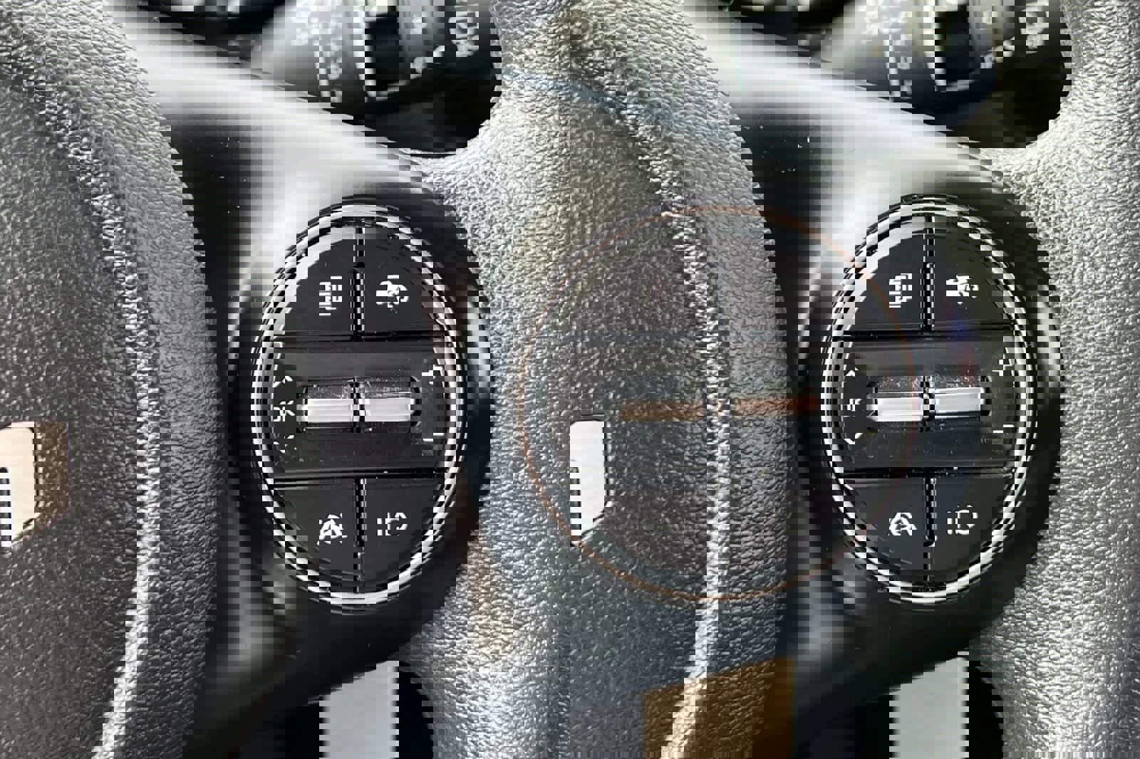 Used 2023 Kia Soul LX image 28