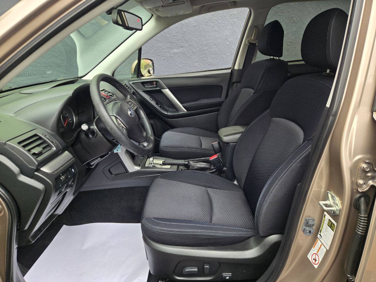 Used 2015 Subaru Forester 2.5i Premium w/ All-Weather Package AWD/4WD image 7