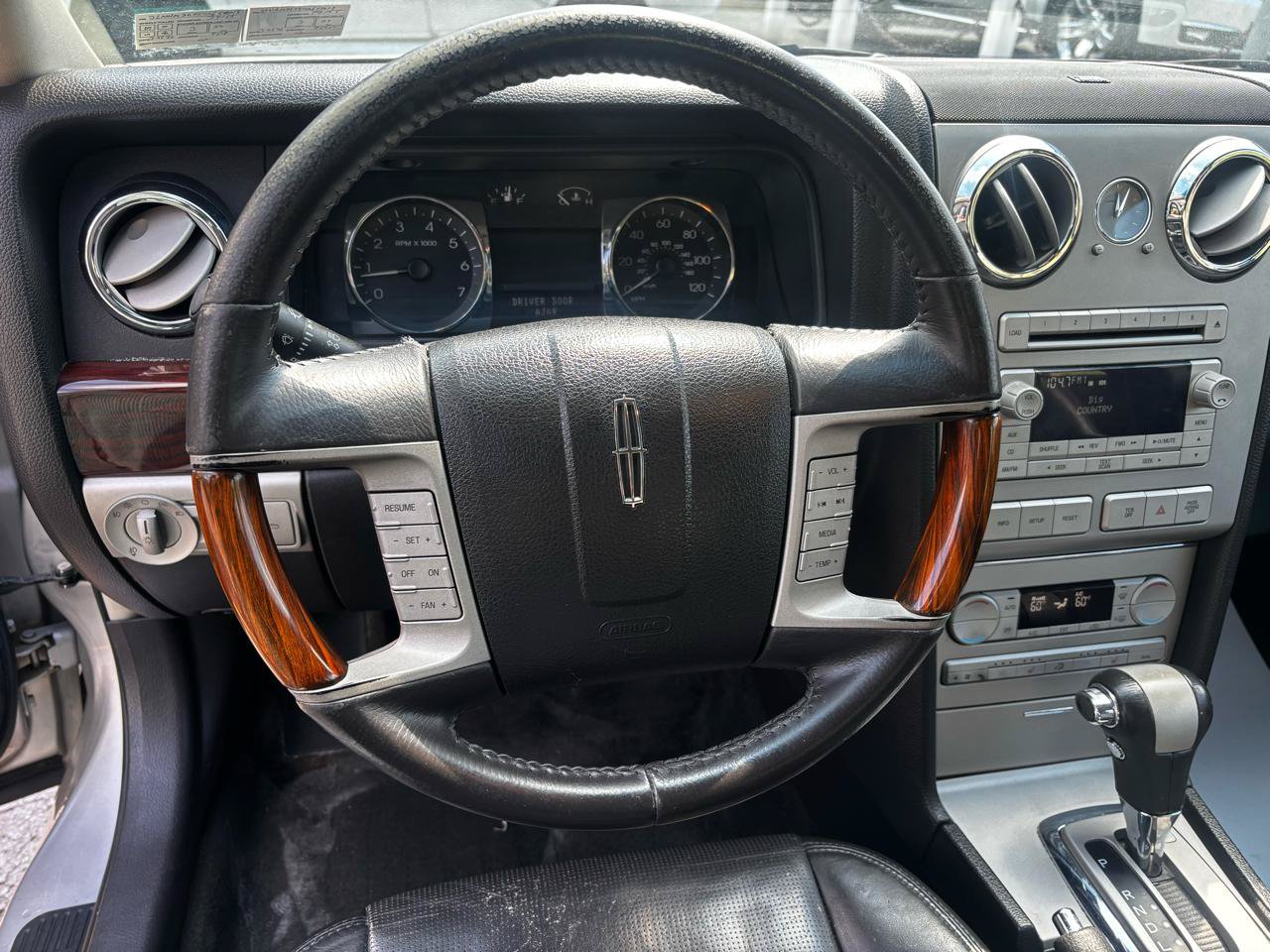 Used 2007 Lincoln MKZ FWD image 15