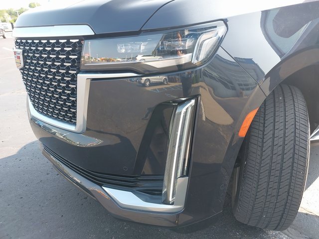 Certified 2023 Cadillac Escalade Premium Luxury w/ LPO, Floor Liner Package image 34