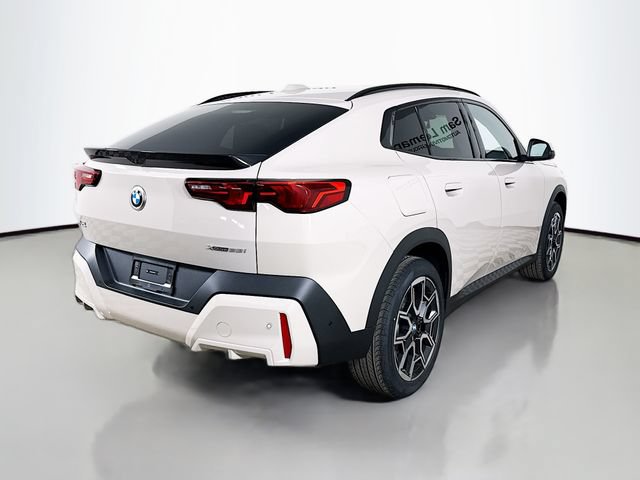 Used 2026 BMW X2 xDrive28i w/ Technology Package AWD/4WD image 7