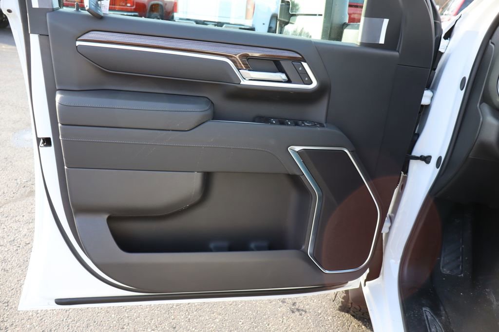 New 2026 Chevrolet Silverado 2500 LT w/ All Star Edition image 4