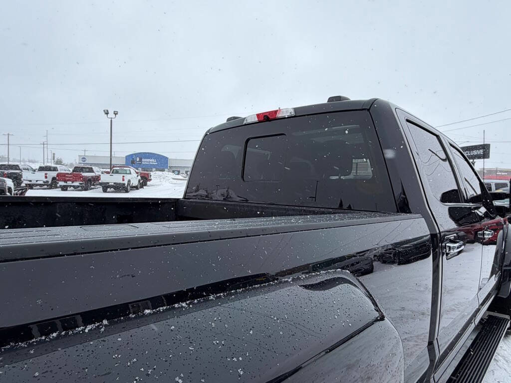 Used 2022 Ford F450 Platinum w/ FX4 Off-Road Package image 56