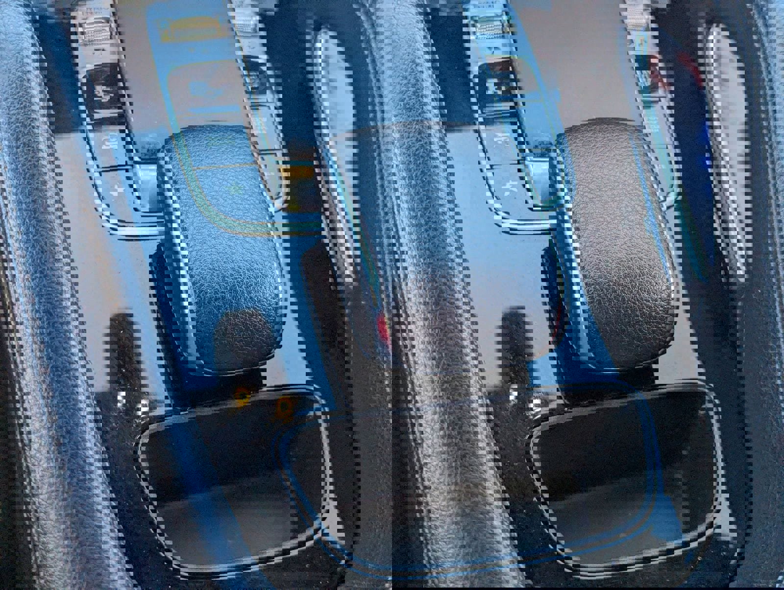 Used 2020 Mercedes-Benz GLE 350 image 25