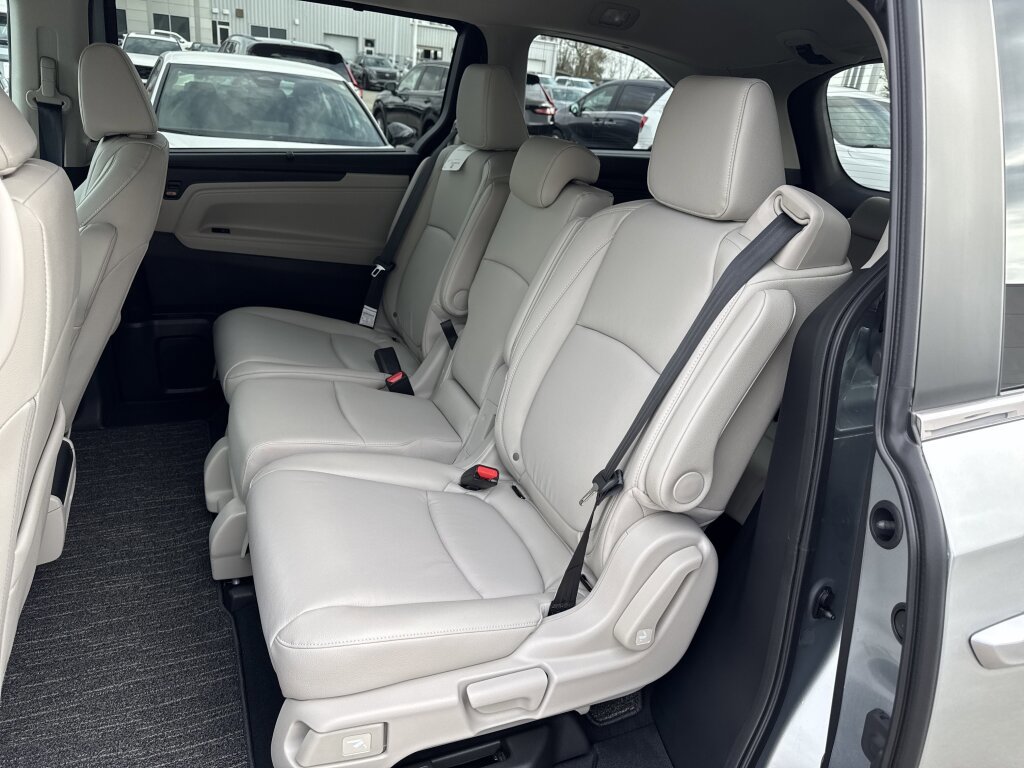 New 2026 Honda Odyssey EX-L image 9