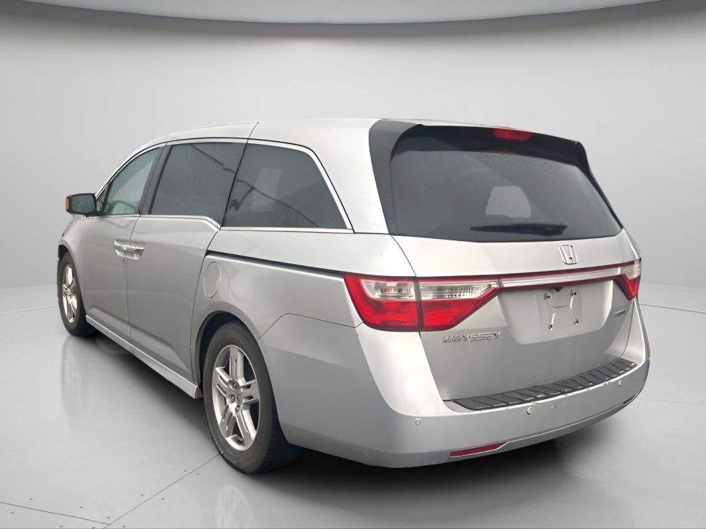Used 2011 Honda Odyssey Touring image 5