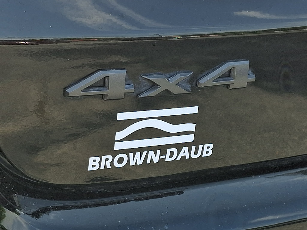Used 2023 Jeep Compass High Altitude AWD/4WD image 30