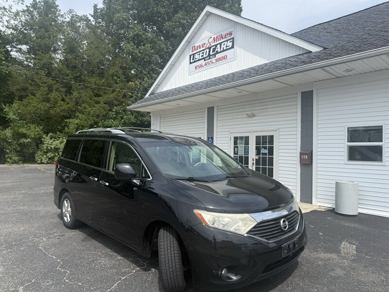 Used 2016 Nissan Quest SV FWD image 1