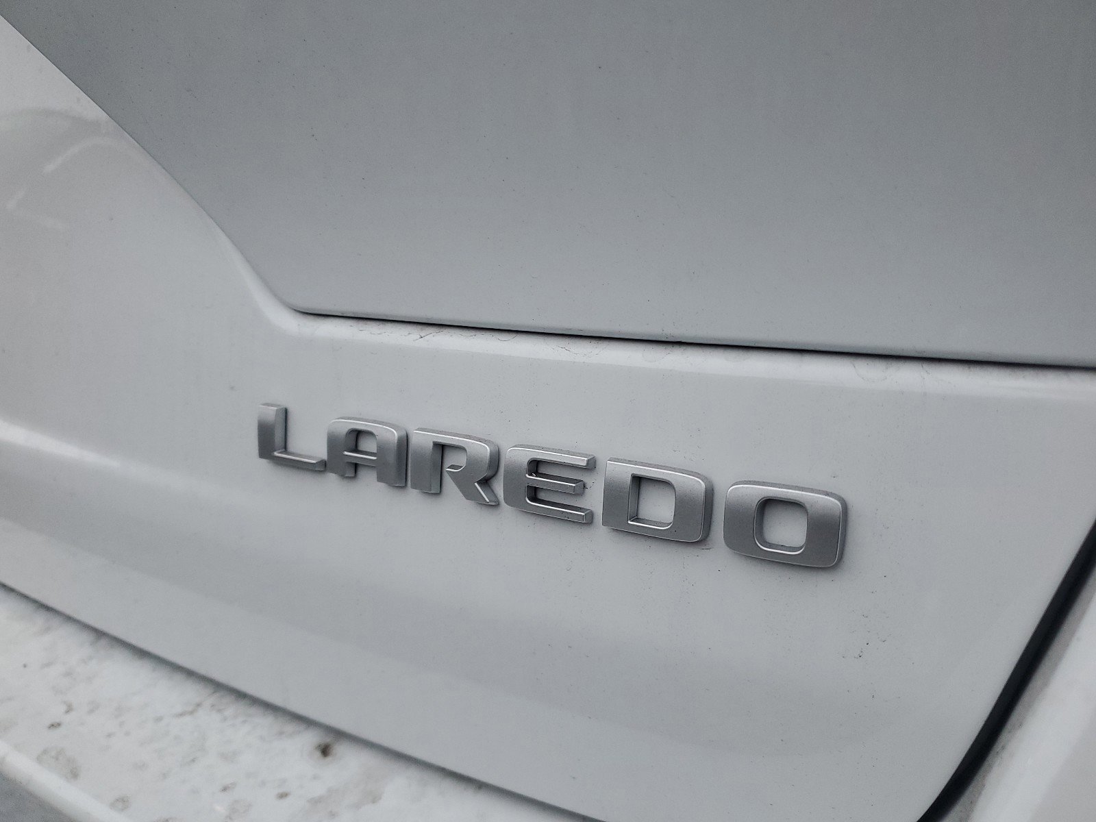 New 2025 Jeep Grand Cherokee Laredo image 7