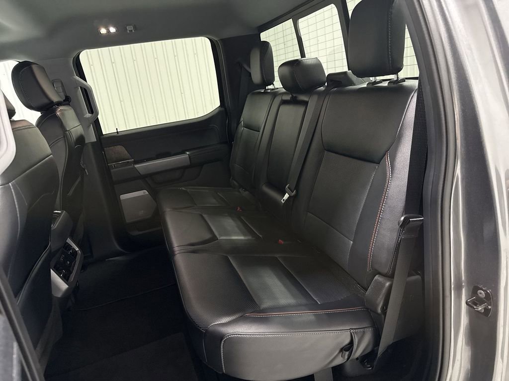 Used 2024 Ford F250 Lariat image 26