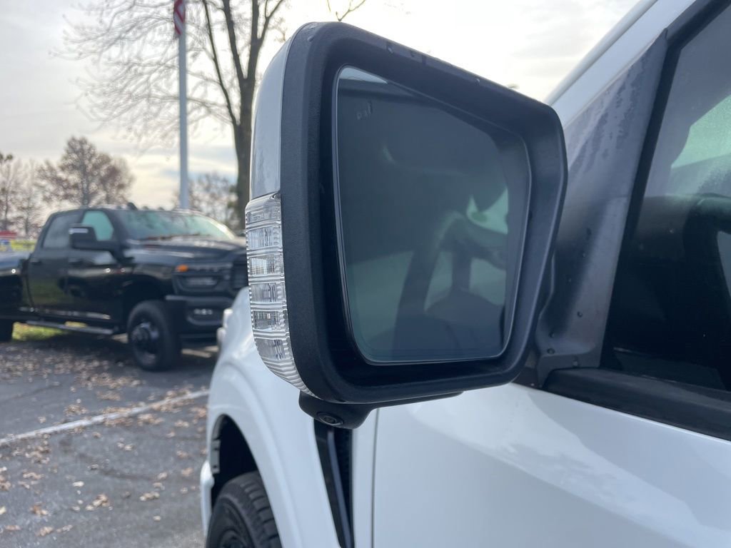 Used 2025 Ford F150 Platinum w/ Equipment Group 702A High image 14