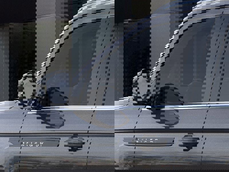 New 2026 Lincoln Navigator L Black Label image 20