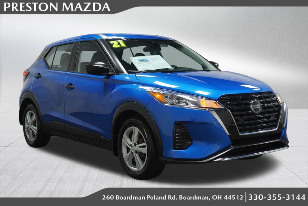 Used 2021 Nissan Kicks S image 1