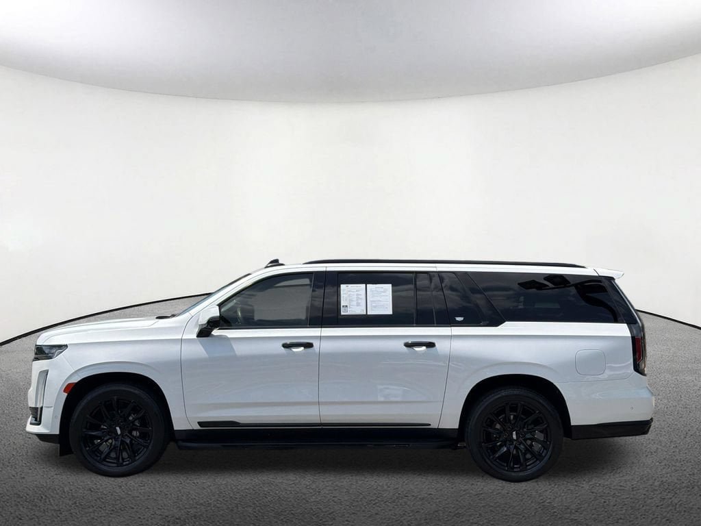 Certified 2023 Cadillac Escalade ESV Sport Platinum w/ LPO, ONYX Package AWD/4WD image 19