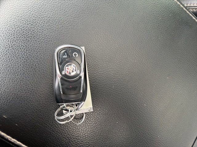 Used 2020 Buick Encore GX Preferred w/ Cold Weather Comfort Package image 13