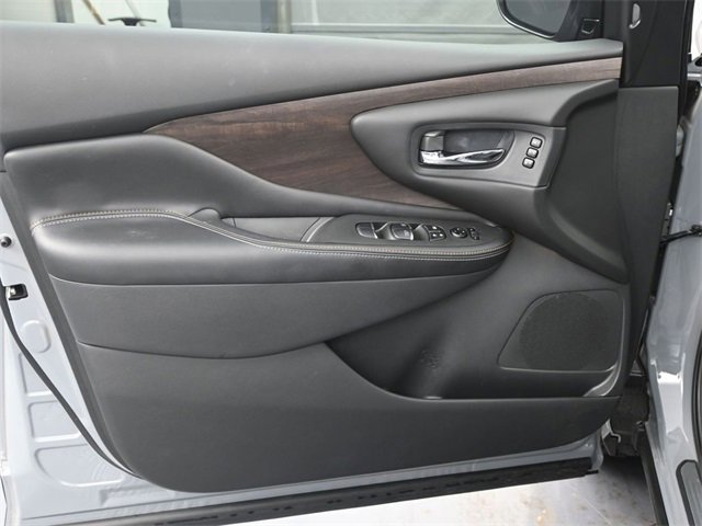 Used 2024 Nissan Murano Platinum w/ Cargo Package image 9