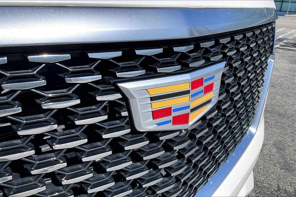 Used 2021 Cadillac Escalade Premium Luxury RWD image 30
