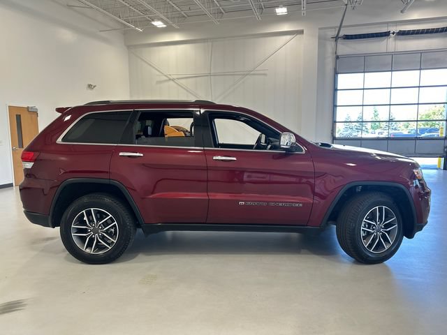 Used 2022 Jeep Grand Cherokee Limited AWD/4WD image 5