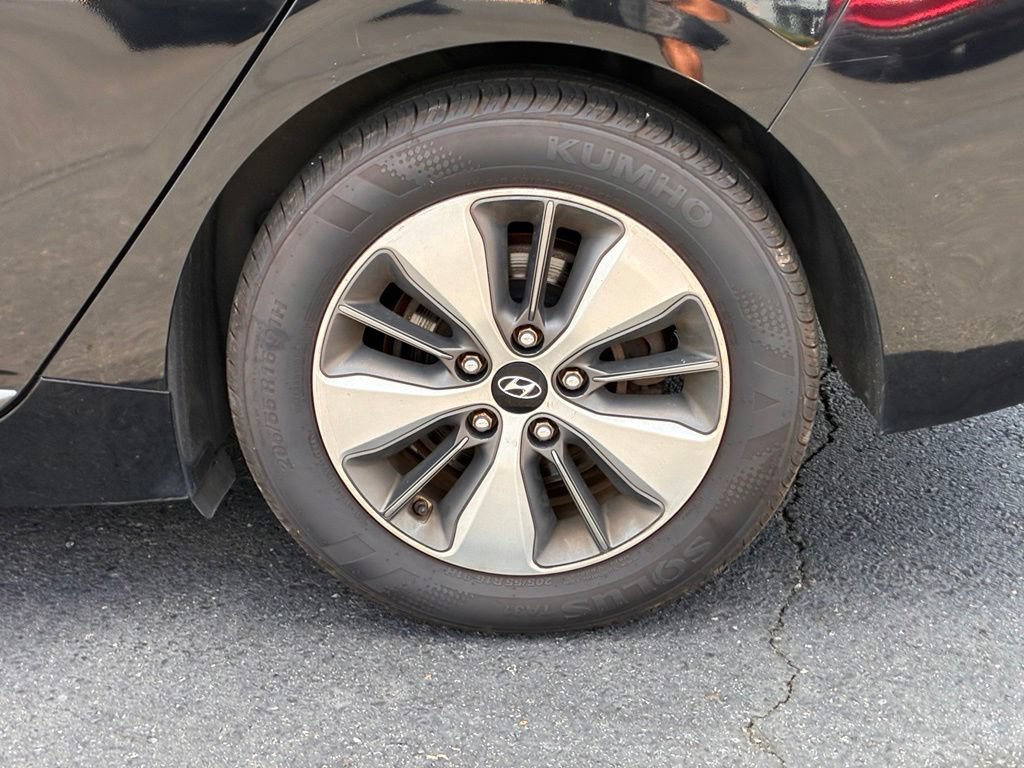 Used 2019 Hyundai Ioniq Plug-In Hybrid FWD image 47