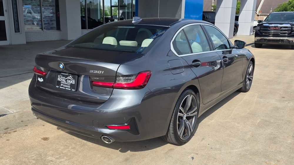 Used 2020 BMW 330i Sedan w/ Premium Package image 5