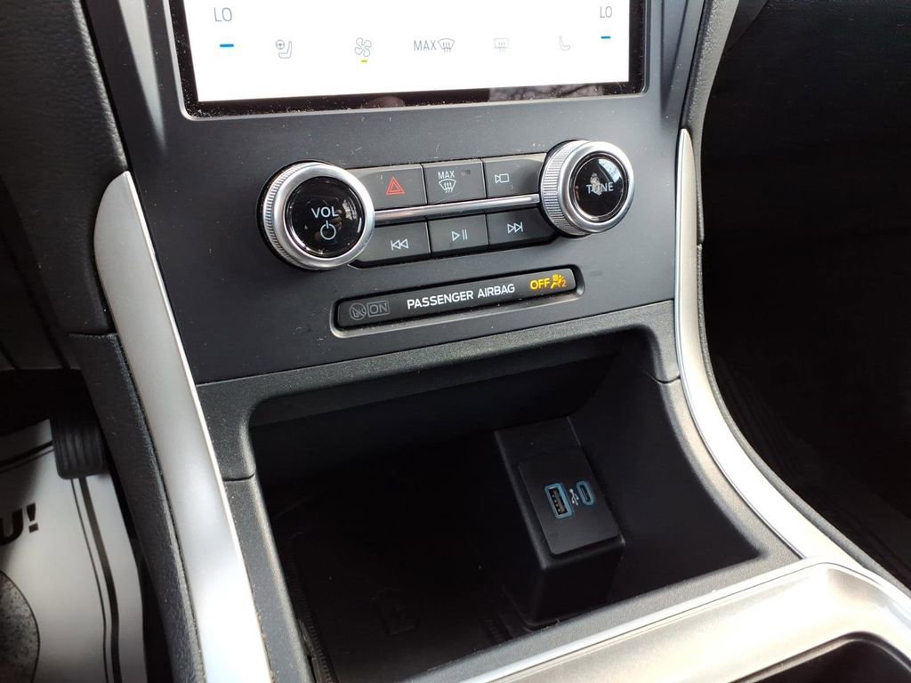 Certified 2024 Ford Edge SEL w/ Convenience Package AWD/4WD image 21