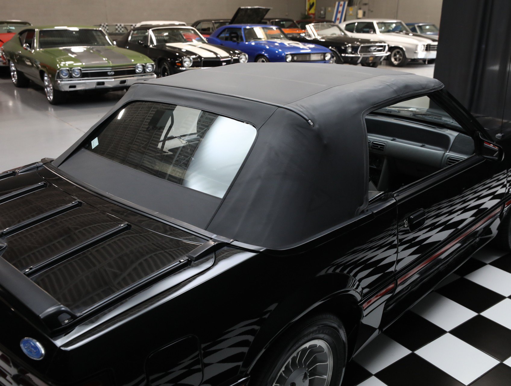 Used 1987 Ford Mustang GT RWD image 11