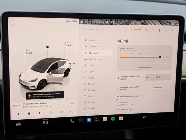 Used 2022 Tesla Model Y Performance AWD/4WD image 15