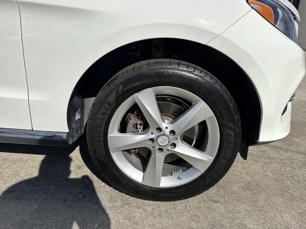 Used 2016 Mercedes-Benz GLE 350 w/ Premium Package image 60