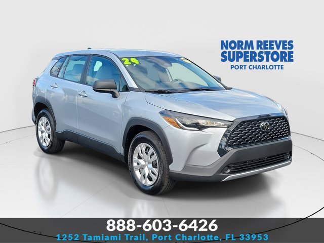 Used 2025 Toyota Corolla Cross L image 1