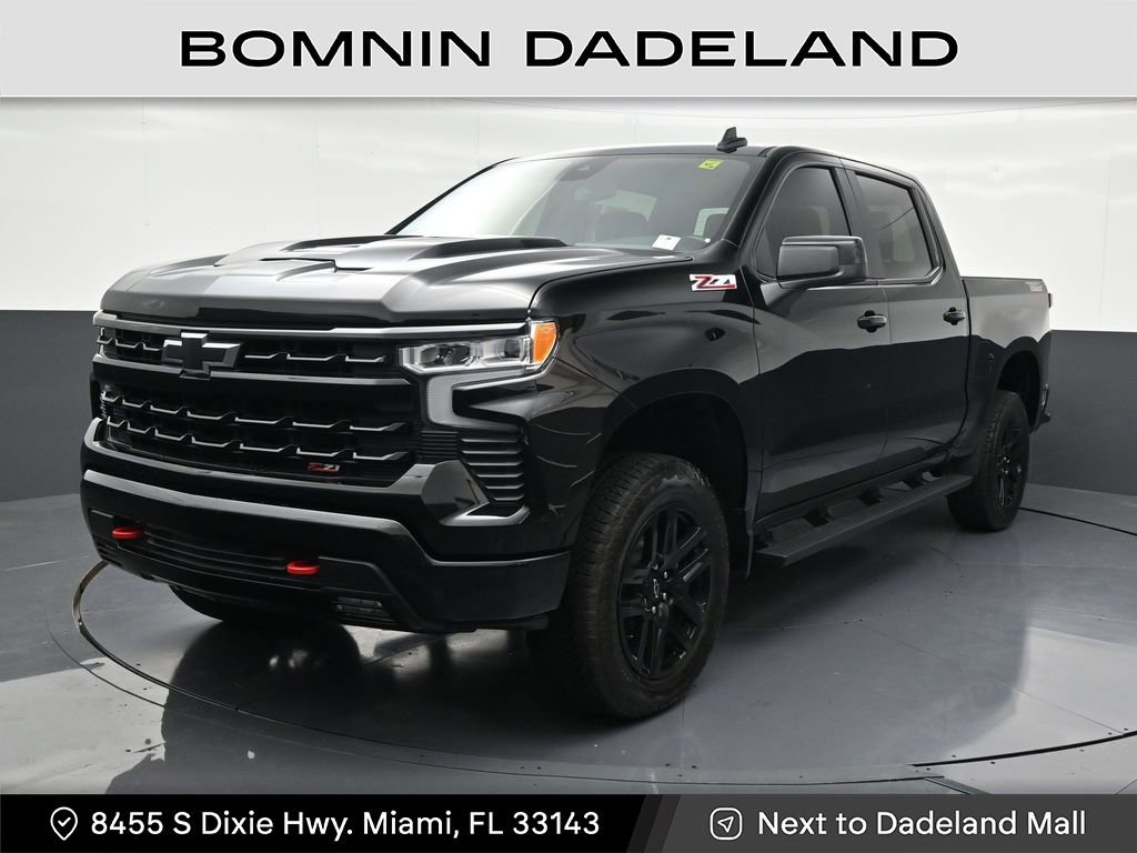 Used 2025 Chevrolet Silverado 1500 LT Trail Boss image 1