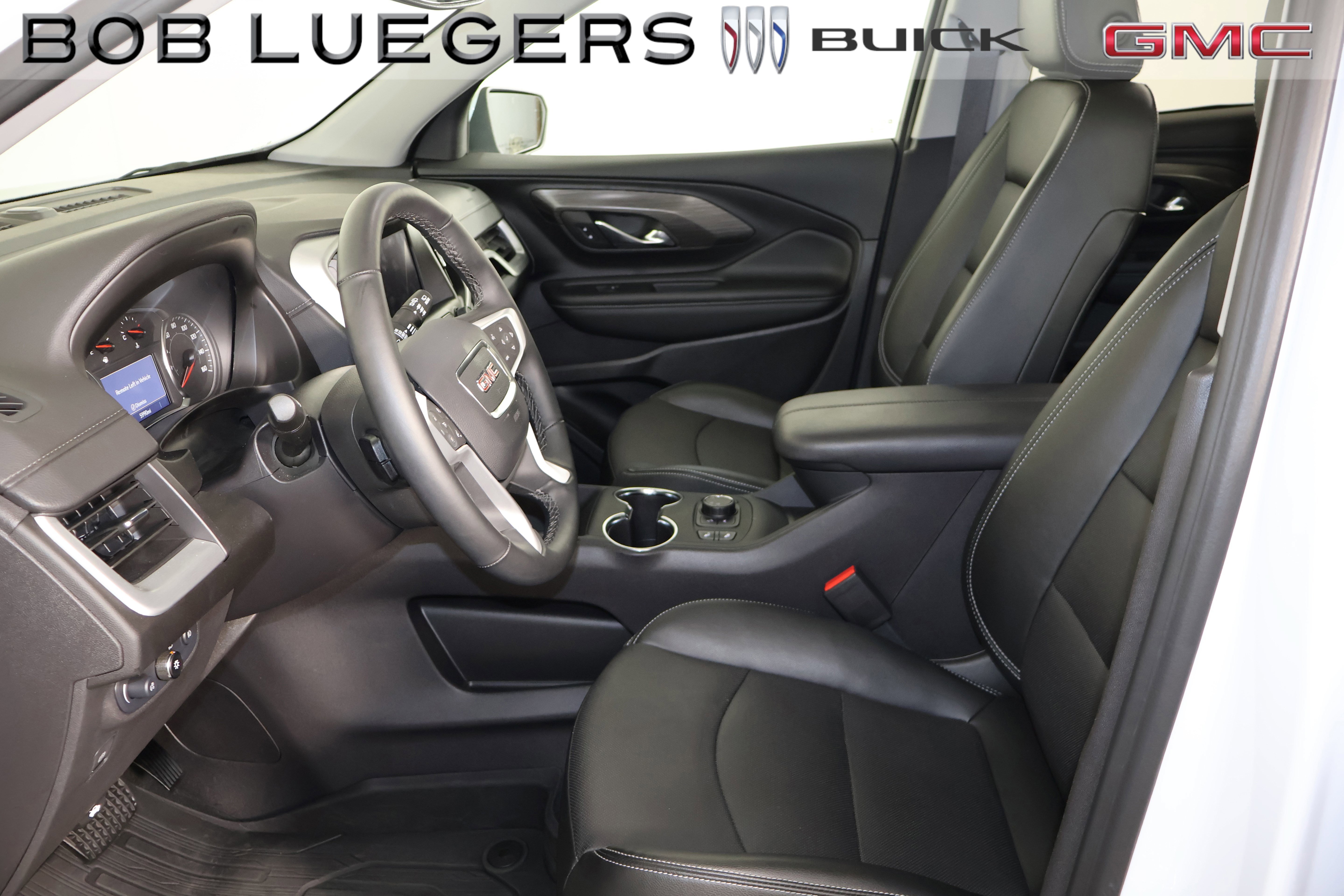 Certified 2024 GMC Terrain SLT w/ LPO, Floor Liner Package AWD/4WD image 9