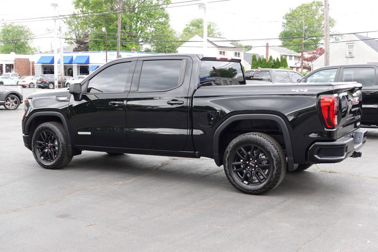 Used 2025 GMC Sierra 1500 Elevation AWD/4WD image 2