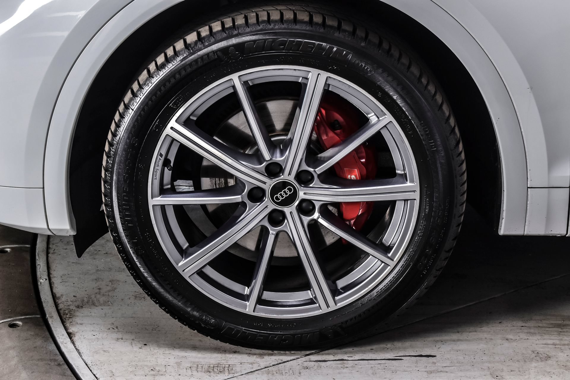 Used 2023 Audi SQ5 Premium Plus w/ Premium Plus Package AWD/4WD image 10