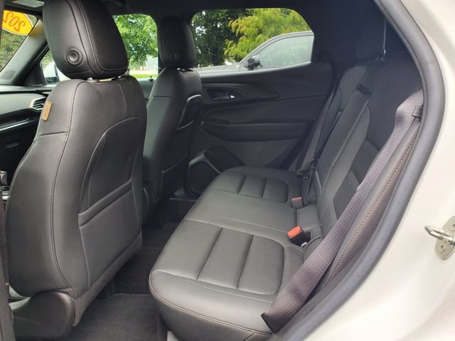 Used 2023 Chevrolet TrailBlazer ACTIV w/ Convenience Package AWD/4WD image 9