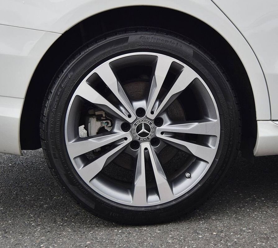Used 2021 Mercedes-Benz C 300 4MATIC Sedan w/ Premium Package image 52