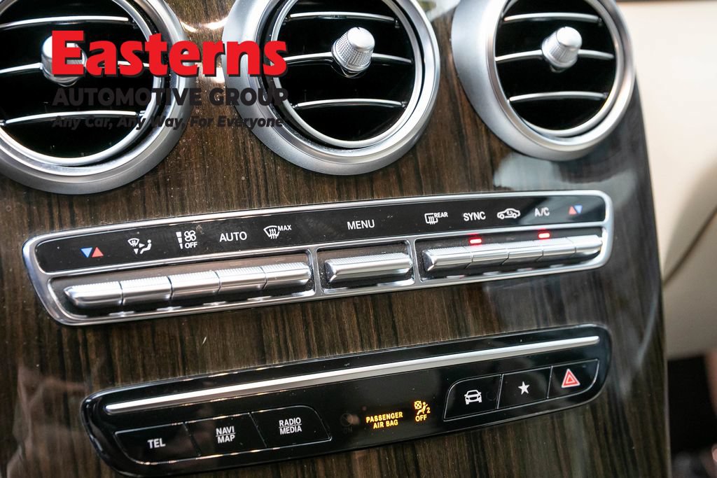 Used 2022 Mercedes-Benz GLC 300 4MATIC w/ Premium Package Lite image 20