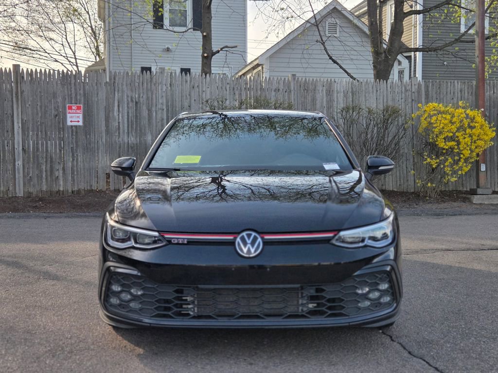 Used 2022 Volkswagen GTI SE FWD image 9