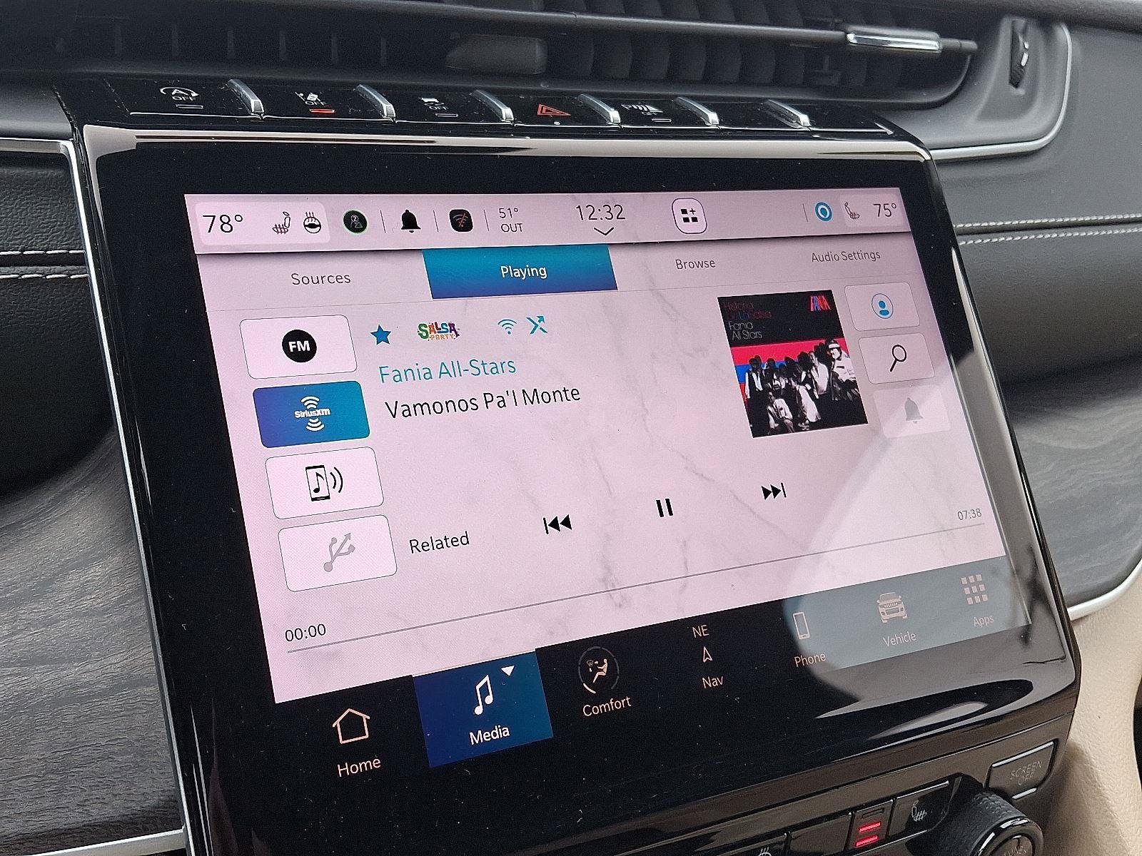 New 2025 Jeep Grand Cherokee L Limited image 13