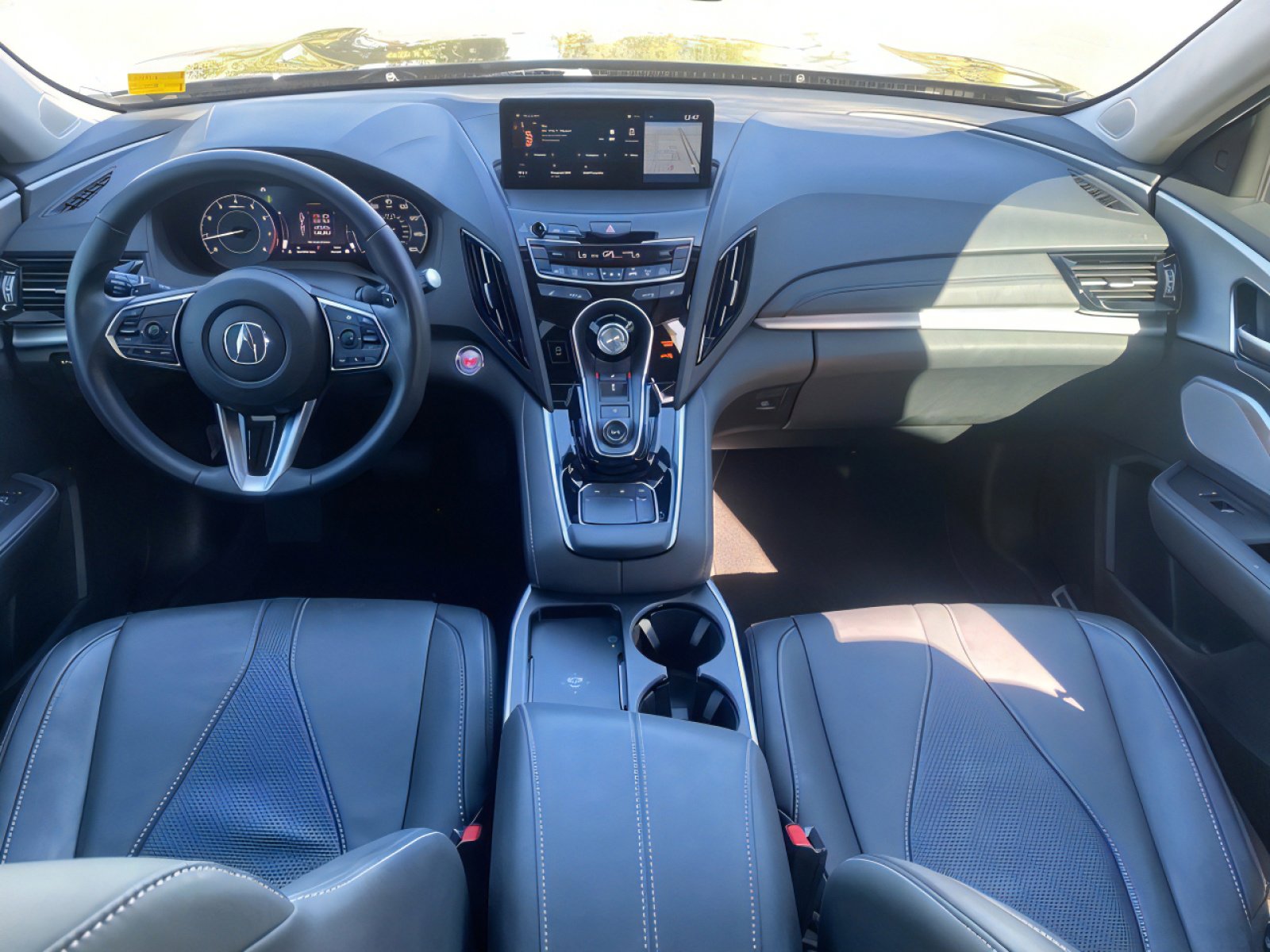 Used 2025 Acura RDX SH-AWD w/ Technology Package image 30