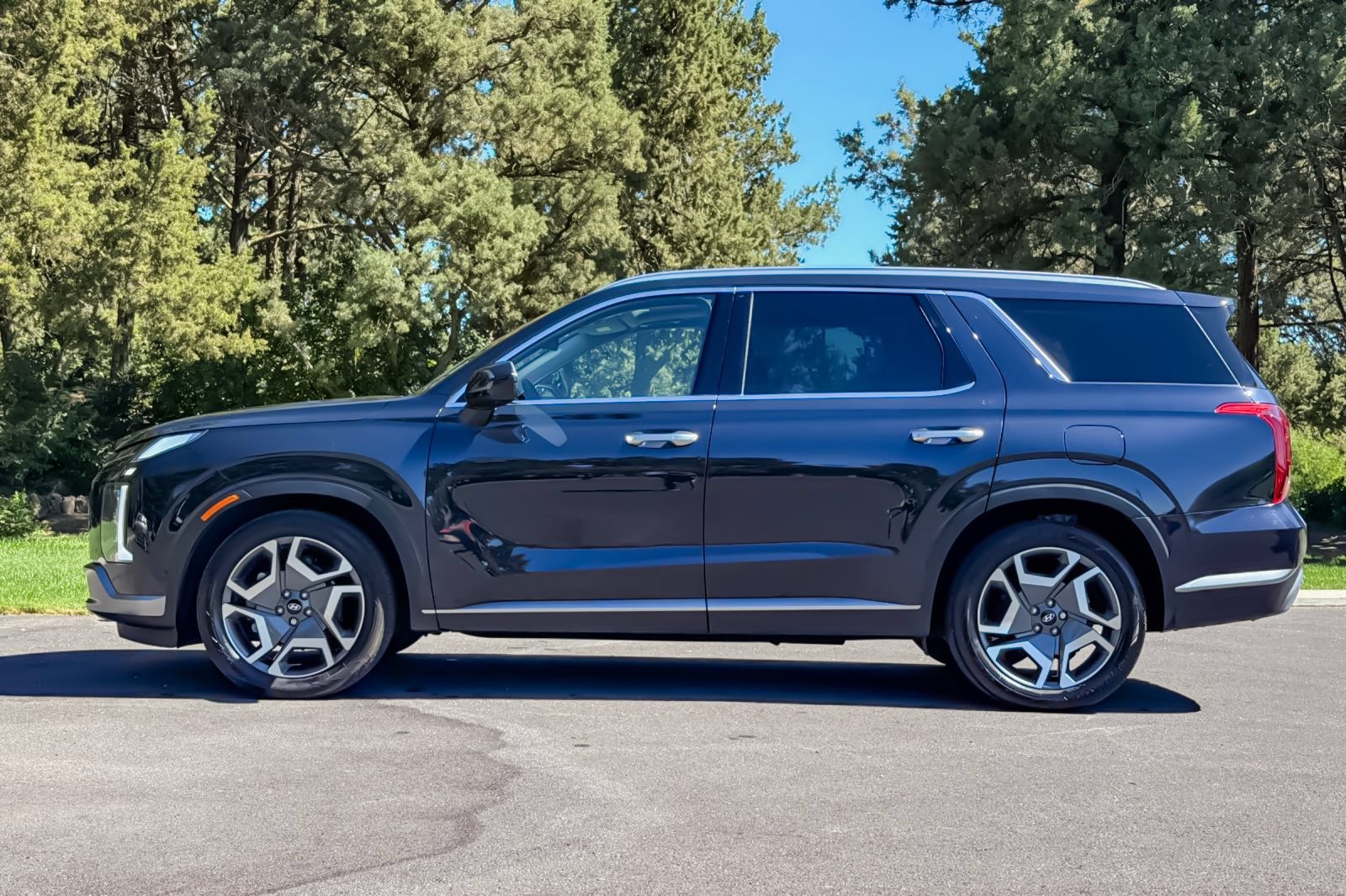 Used 2024 Hyundai Palisade SEL AWD/4WD image 8
