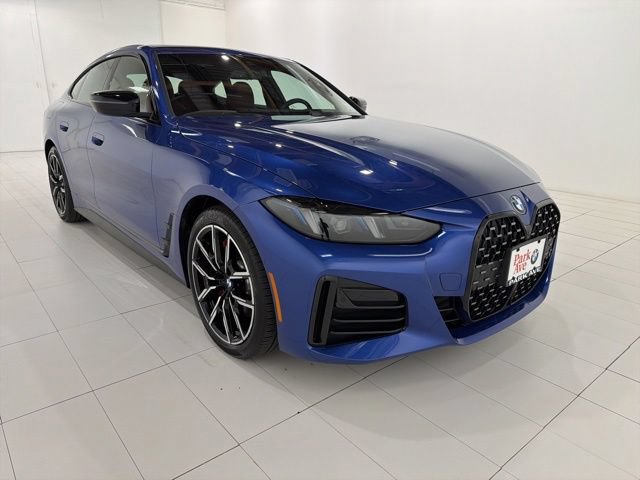 Used 2026 BMW 430i xDrive w/ M Sport Package AWD/4WD image 7