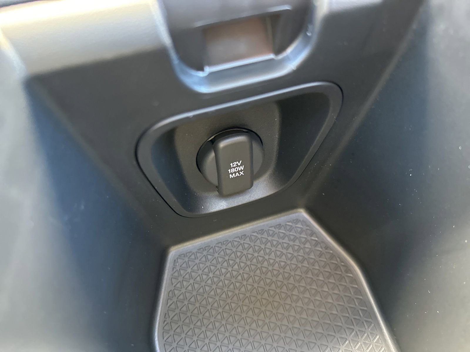 Used 2025 Honda Accord SE image 54