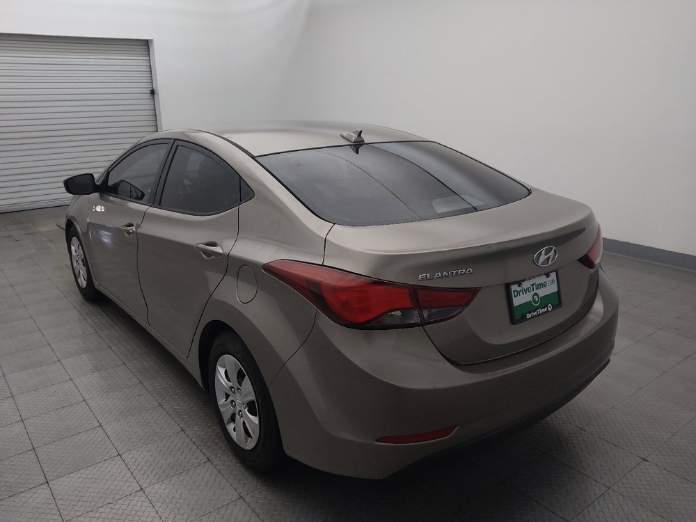 Used 2016 Hyundai Elantra SE FWD image 5