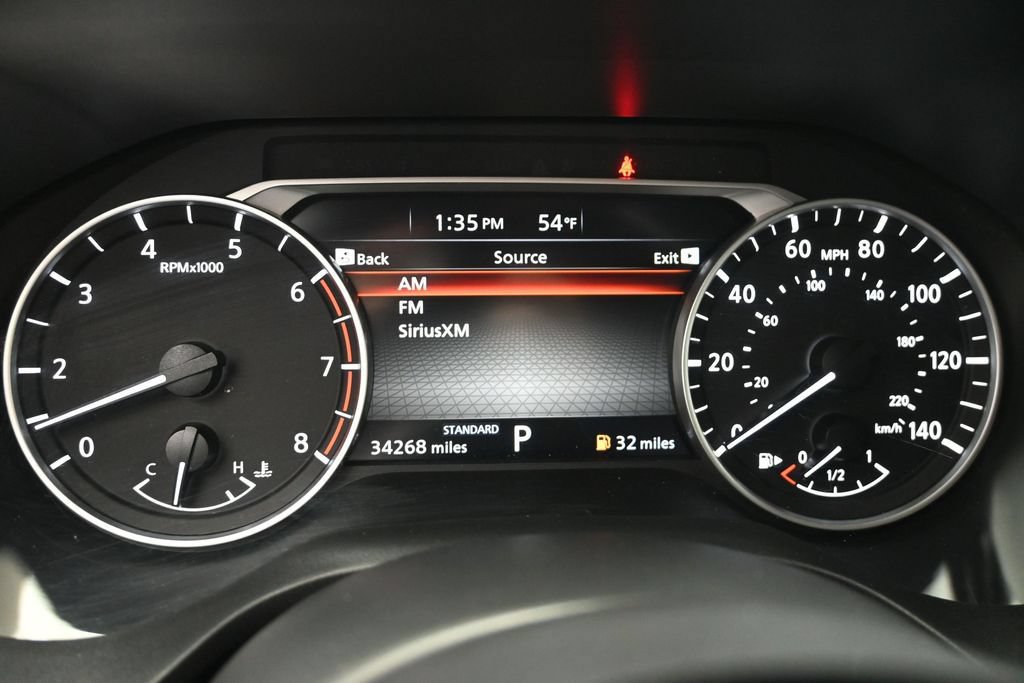 Used 2023 Nissan Rogue SL FWD image 18