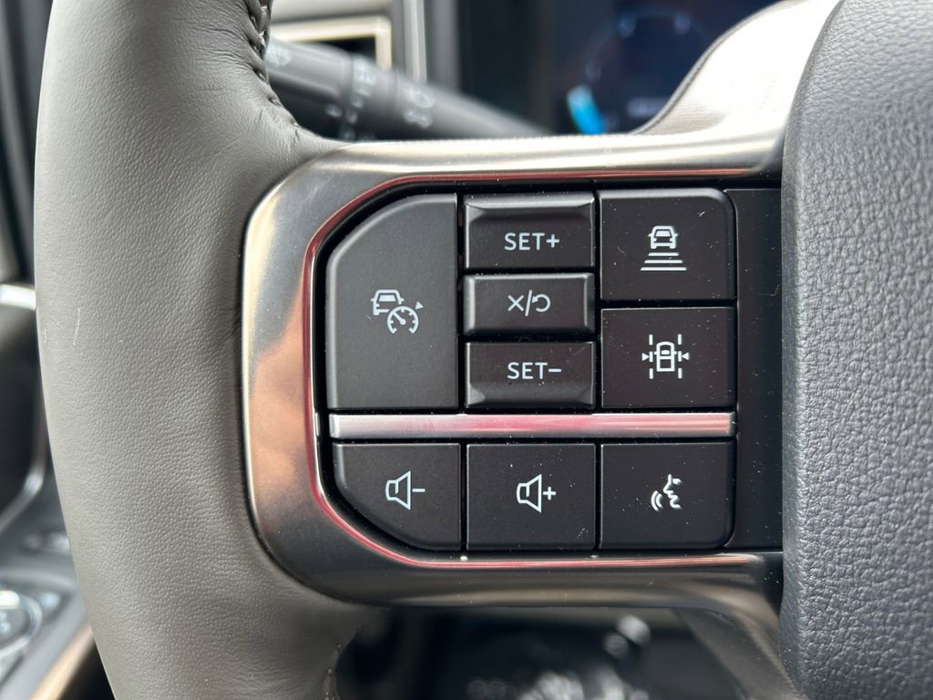 Used 2026 Ford F450 Platinum AWD/4WD image 35