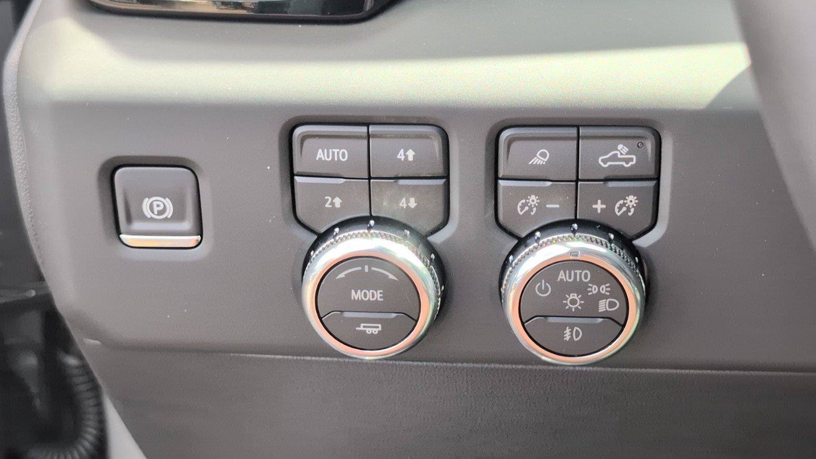 New 2026 GMC Sierra 1500 Denali AWD/4WD image 32