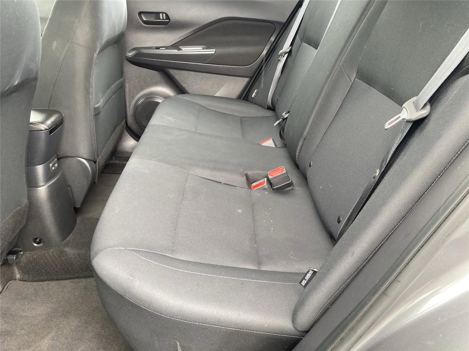 Used 2023 Nissan Kicks S image 27