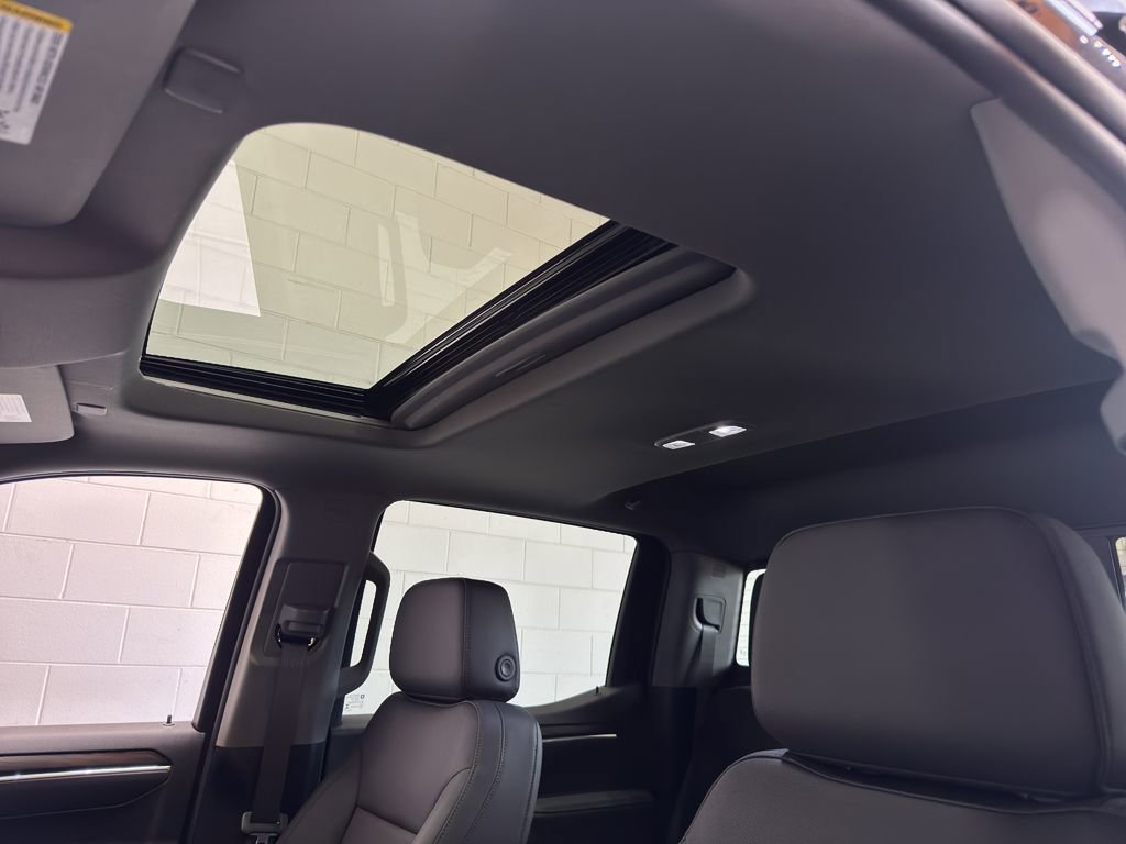 New 2026 GMC Sierra 1500 SLT w/ SLT Premium Package image 48