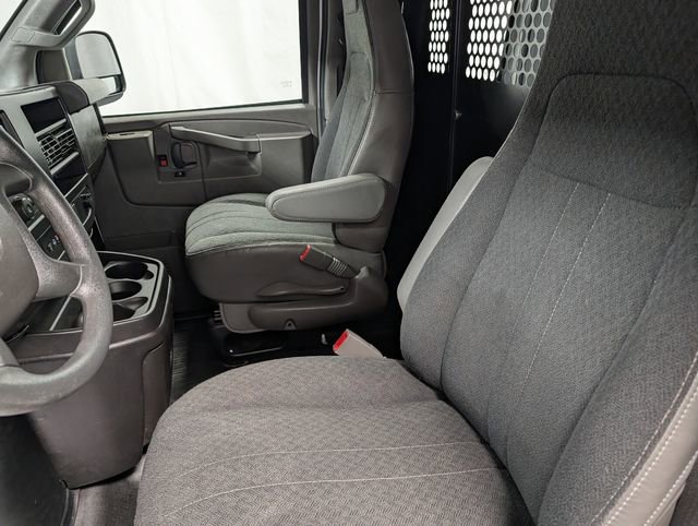 Used 2024 Chevrolet Express 2500 w/ Driver Convenience Package image 11