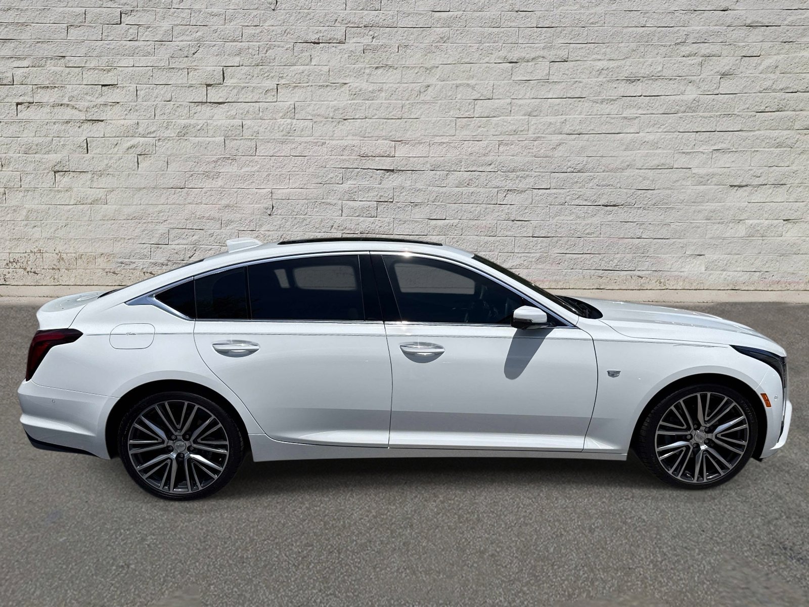 Used 2026 Cadillac CT5 Premium Luxury RWD image 4